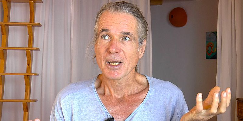 Für wen sind die Meditationsangebote auf der Finca La Paz? Braucht es bestimmte Voraussetzungen um zu meditieren? Matthias erzählt …